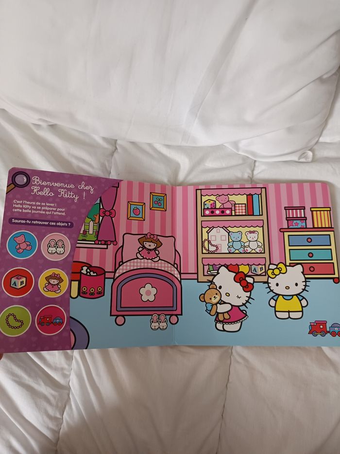 Livre " Hello Kitty" - photo numéro 3