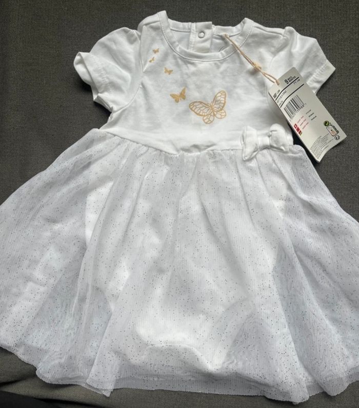 Robe de cérémonie neuve 9 mois - photo numéro 2