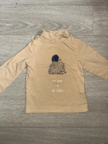 Tee shirt