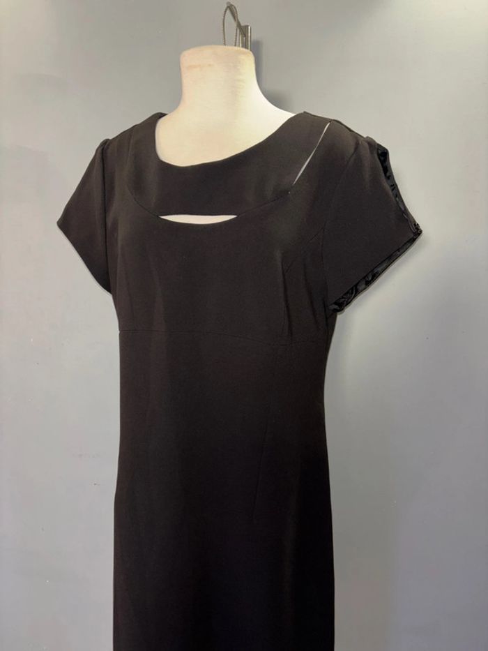 Robe Noir - photo numéro 4