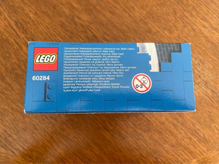 Lot de deux boîtes lego city 60275 et 60284 Neuves - photo numéro 10