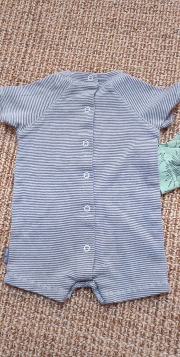 Lot 1 mois combinaison P'tit Bisou chemise Kiabi paresseux - photo numéro 3
