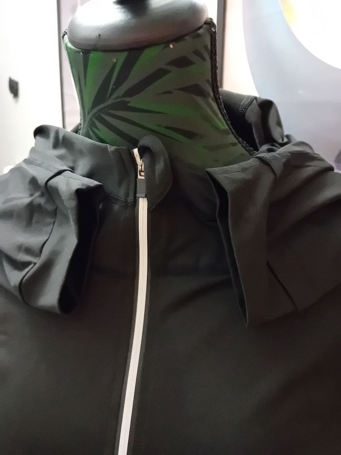 Veste fitness taille M - photo numéro 4