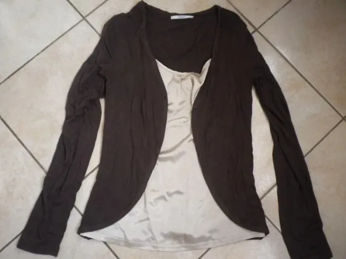 Haut 2 En 1 / Gilet Femme 38.