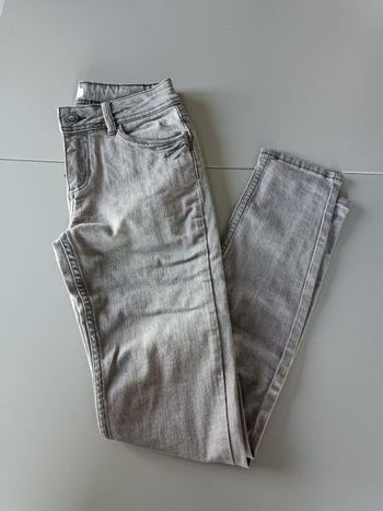 Pantalon galerie Lafayette gris clair taille 34