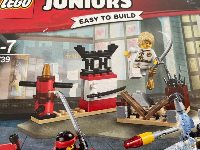 Boîte lego Juniors 10739 Neuve - photo numéro 18