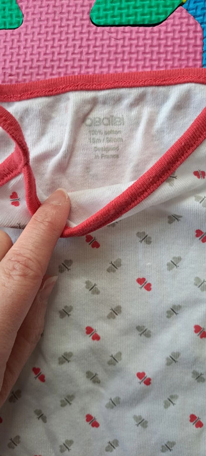 Lot 3 bodies débardeurs Obaïbi 18m - photo numéro 6