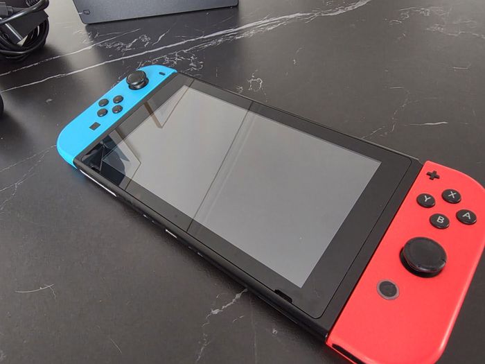 Nintendo Switch - photo numéro 3