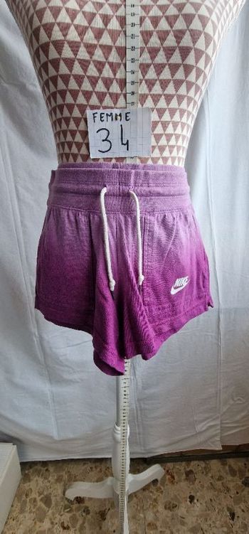 Short, dégradées de violet, en très très bon état, en coton & polyester