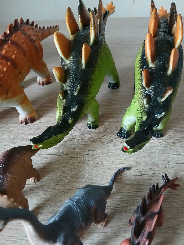 Lot de 14 dinosaures - photo numéro 5