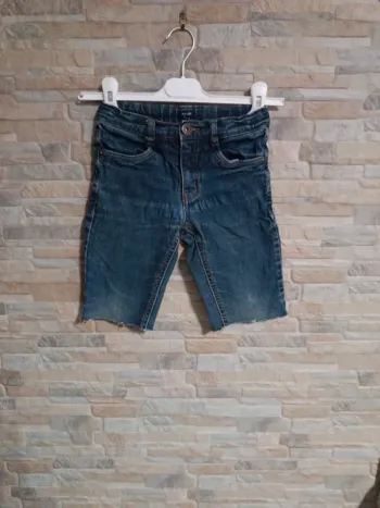 Bermuda jean coupé Kiabi 7A.