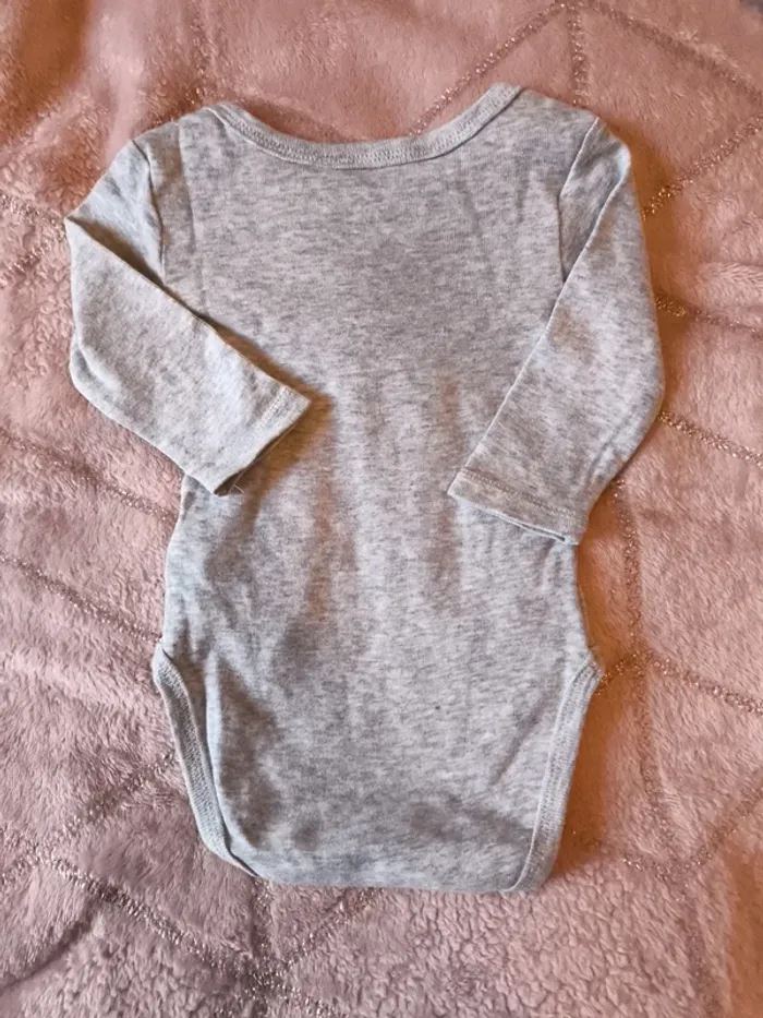 Lot de 2 bodies tex 3 mois - photo numéro 4