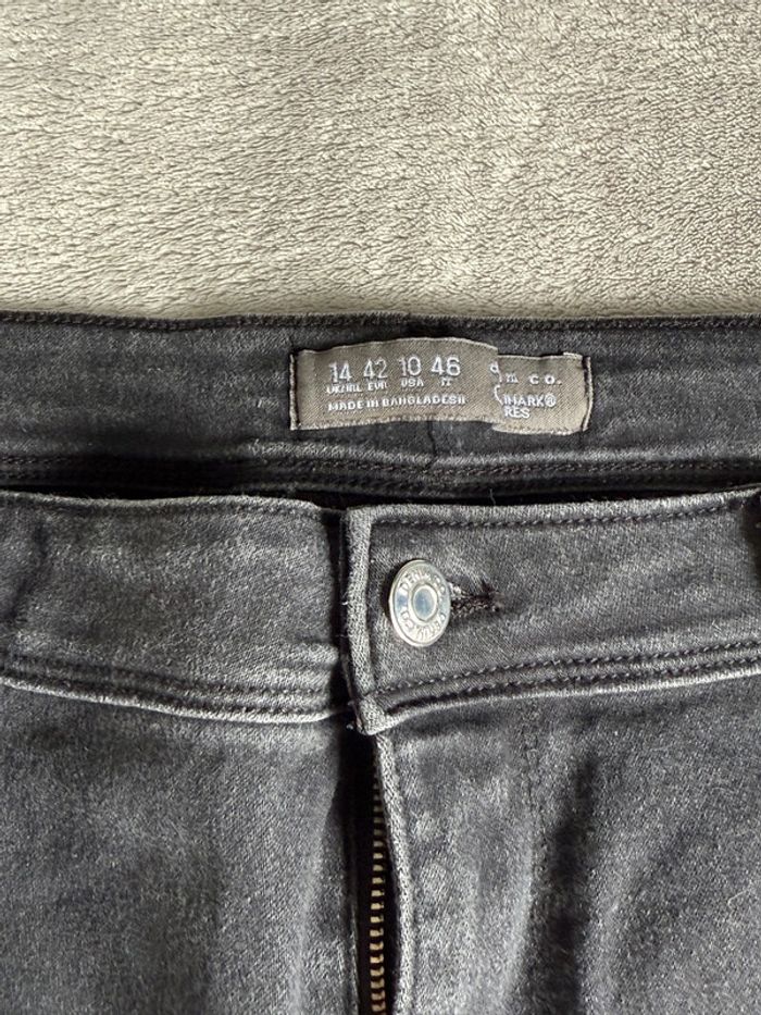 Jeans slim taille 42 - photo numéro 2