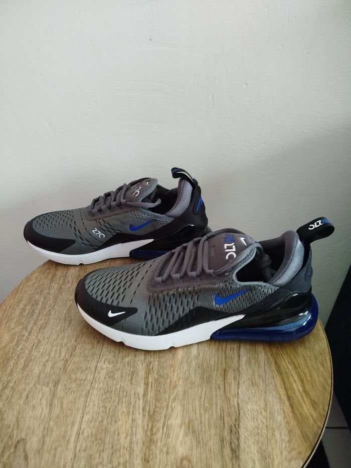 Baskets Nike T 40,5 - photo numéro 3