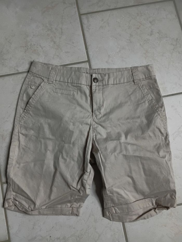 Bermuda C&A Taille 40🌹