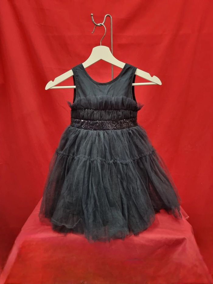 Tape à l'oeil robe cérémonie * taille 5 sans *