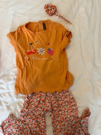 T-shirt et pantalon 7 ans