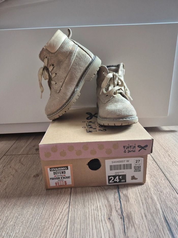 Chaussures montantes hiver dorées Nini & Girl Pointure 27
