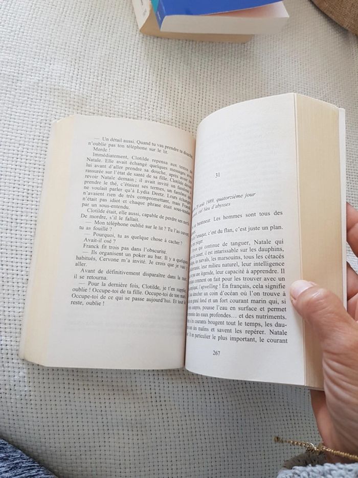 Le temps est assassin - Michel Bussi - photo numéro 3