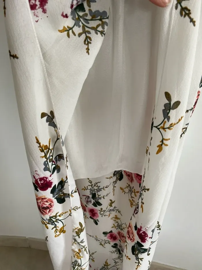 Très jolie Robe longue blanche à fleur - photo numéro 4