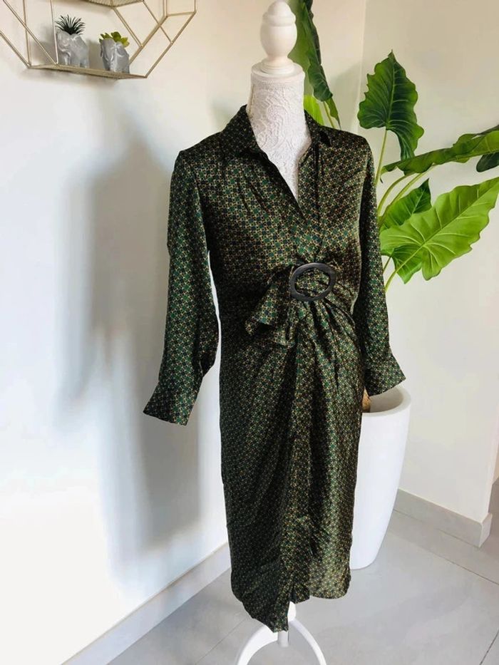 Robe Zara neuve taille S - photo numéro 2