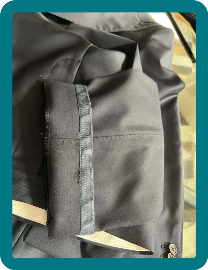 Tailleur pantalon marine croisé 6 boutons en laine super 110  - Suitsupply - photo numéro 17