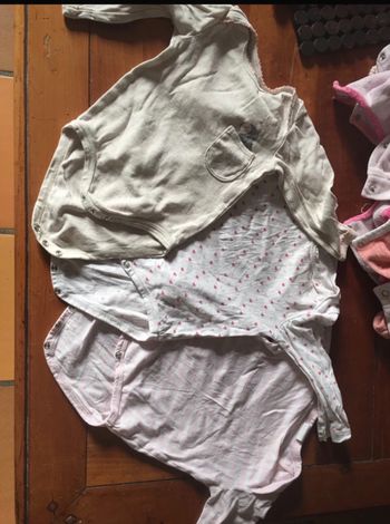 Lot de 3 bodies 6 mois