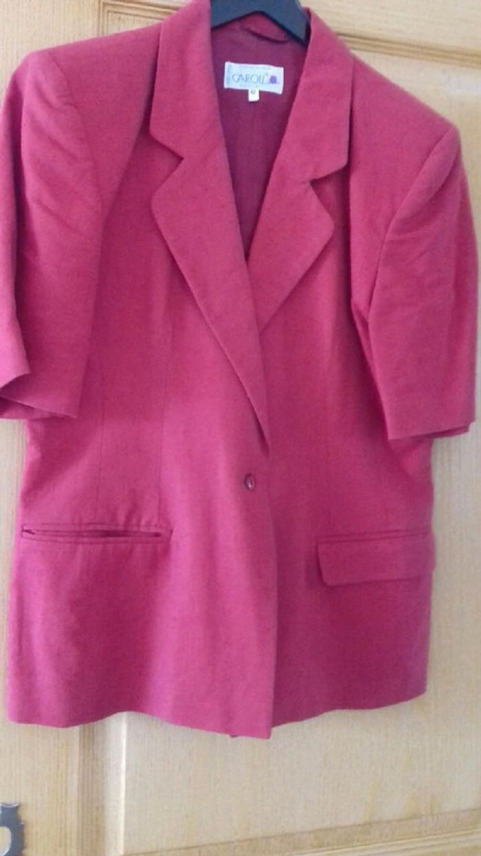 Veste manches courtes en lin Caroll rouge foncé taille 42