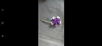 Barrette coquillage violette