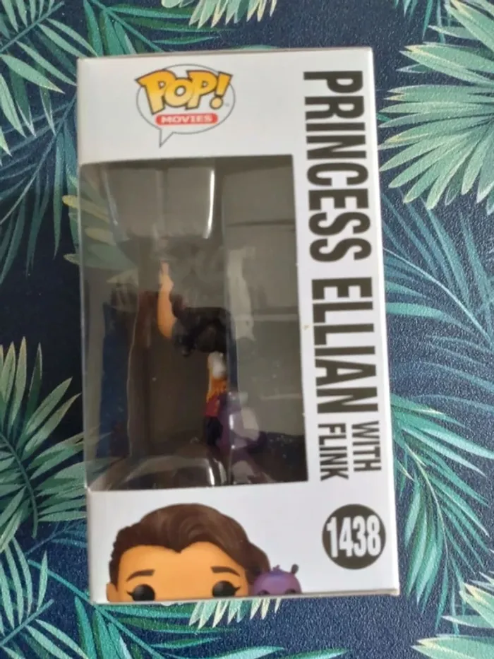 Figurine Pop Movies Funko 1438  Princess Ellian avec Flink - photo numéro 2