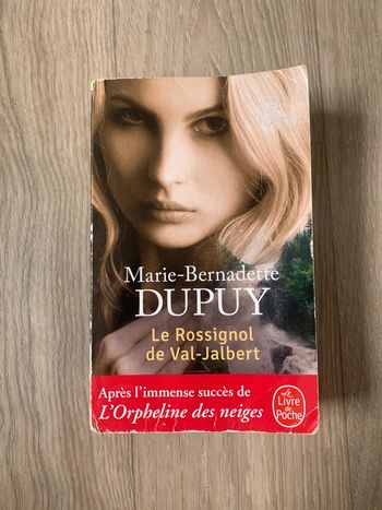 Livre :Le Rossignol de Val-Jalbert de Marie-Bernadette Dupuy
