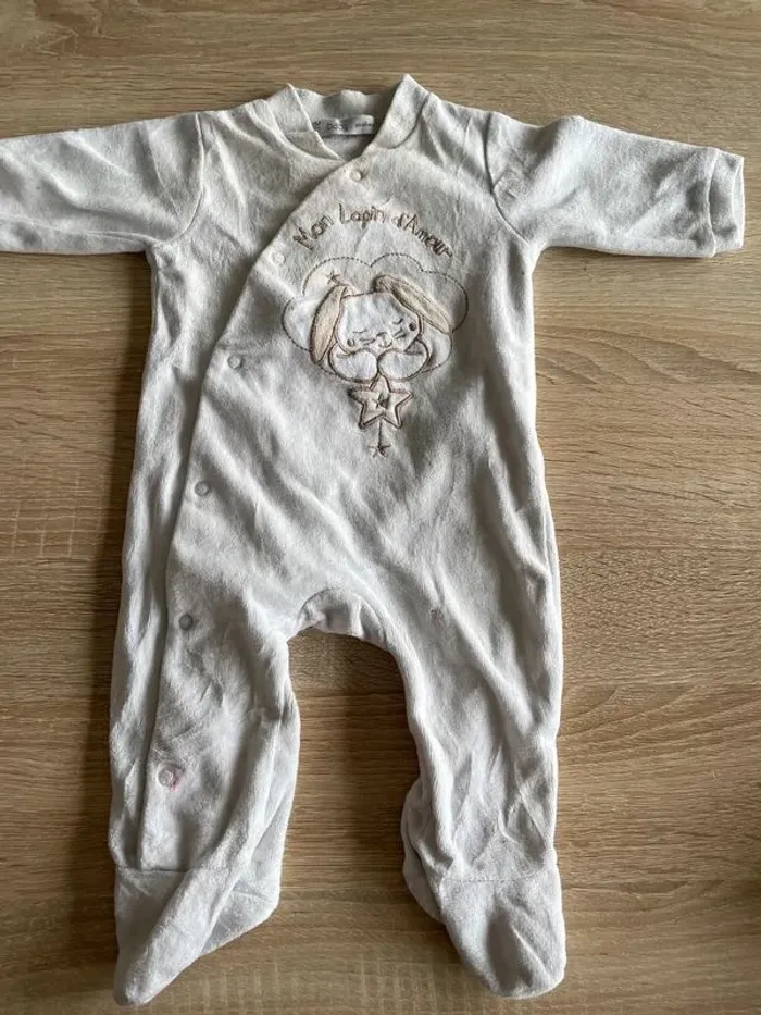 Lot de Pyjama velours 3 mois - photo numéro 4