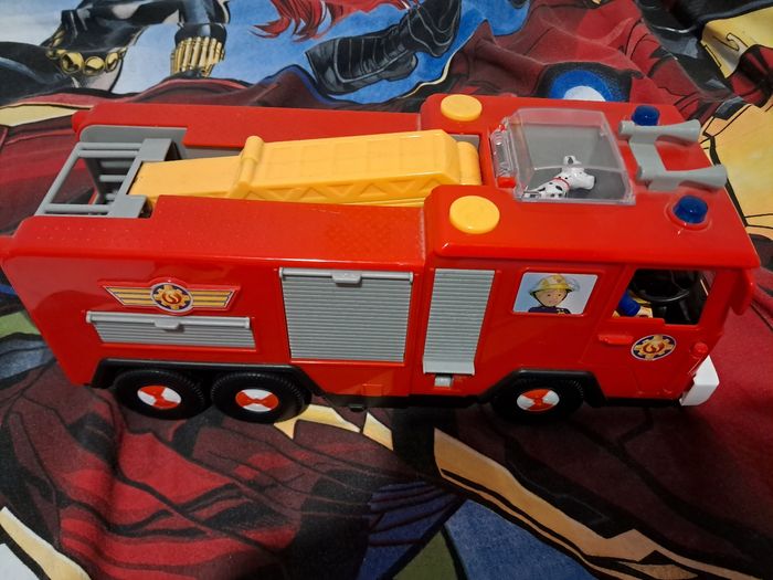 Camion sam le pompier + moto de police - photo numéro 5