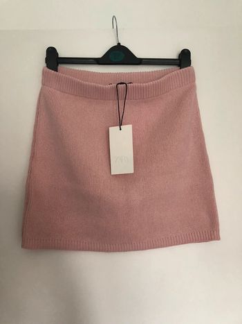 Superbe belle mini jupe en maille taille haute Zara neuve avec étiquette taille M