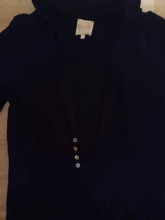 Haut manches longues à capuche - photo numéro 2