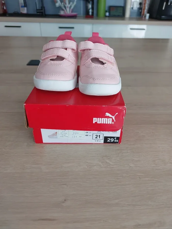 Baskets fille puma taille 21 - photo numéro 2