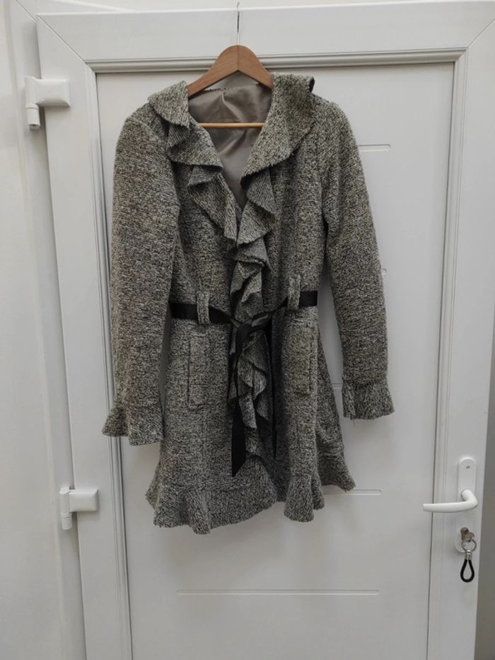 Manteau à volants - photo numéro 3