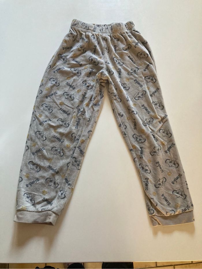 Pyjama Hiver Le Roi lion deux pièces ÉTAT SATISFAISANT  garçon  taille 8 ans couleur bleu - photo numéro 7