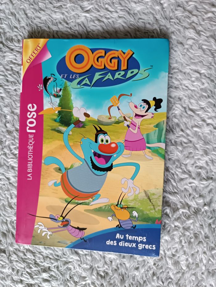 Livre “Oggy et les Cafards” – La Bibliothèque Rose - photo numéro 2