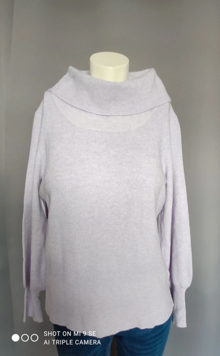 Pull col roulé mauve taille 40 neuf sans étiquette - photo numéro 2