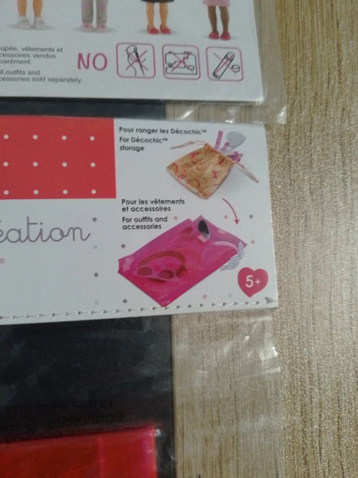 Lot tenue, chaussures et accessoires pour poupée corolle Neuf sous bliste - photo numéro 6