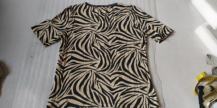 T shirt Betty Barclay, T46 - photo numéro 2