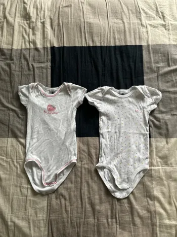 Lot de 2 bodies 36 mois manche courte petit bateau
