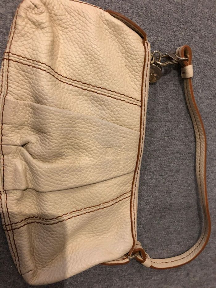Pochette en cuir lancel