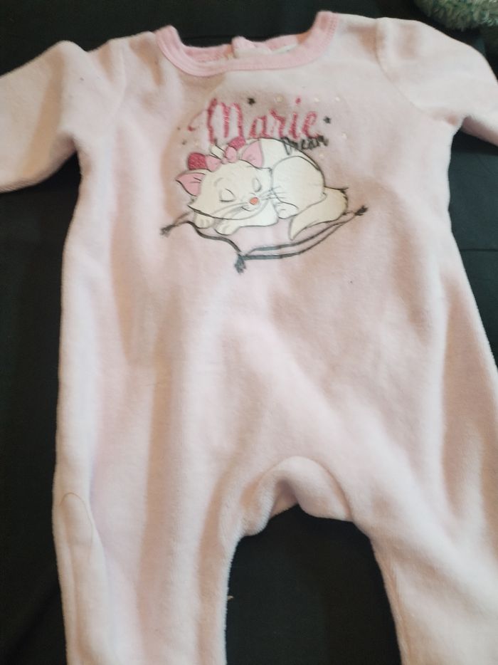 Lot pyjamas 1 mois - photo numéro 3