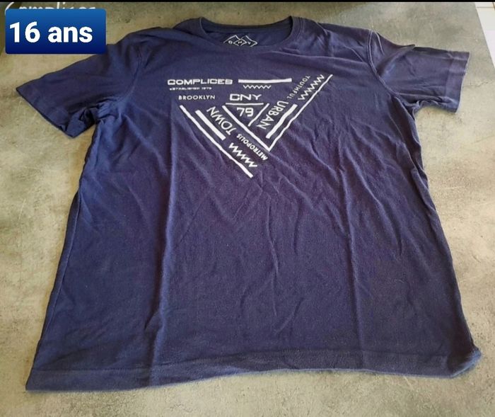 T-shirt Complices taille 16 ans