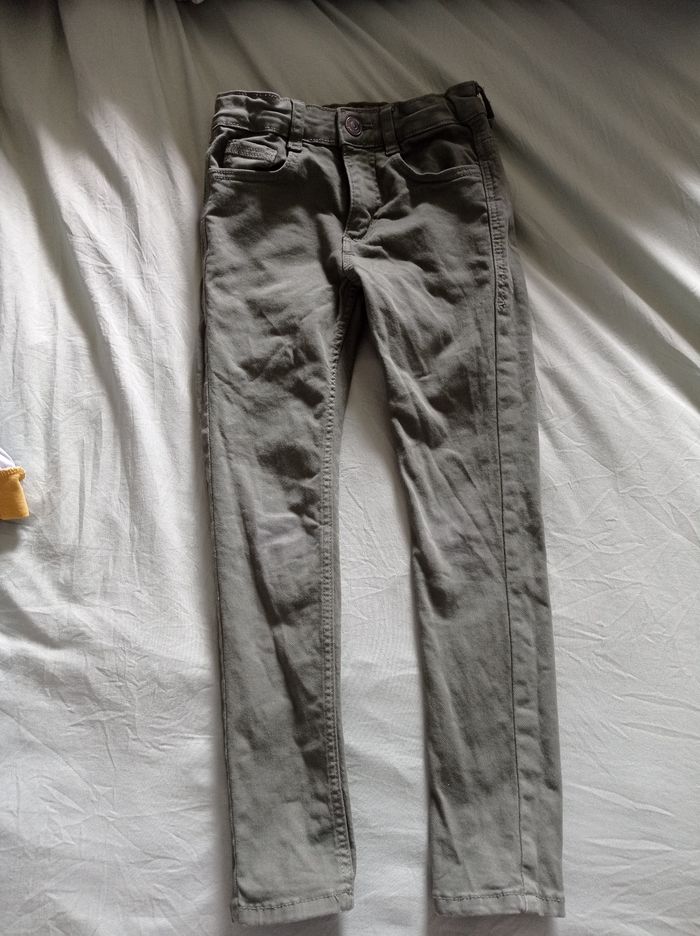 Pantalon kaki Kiabi 6 ans