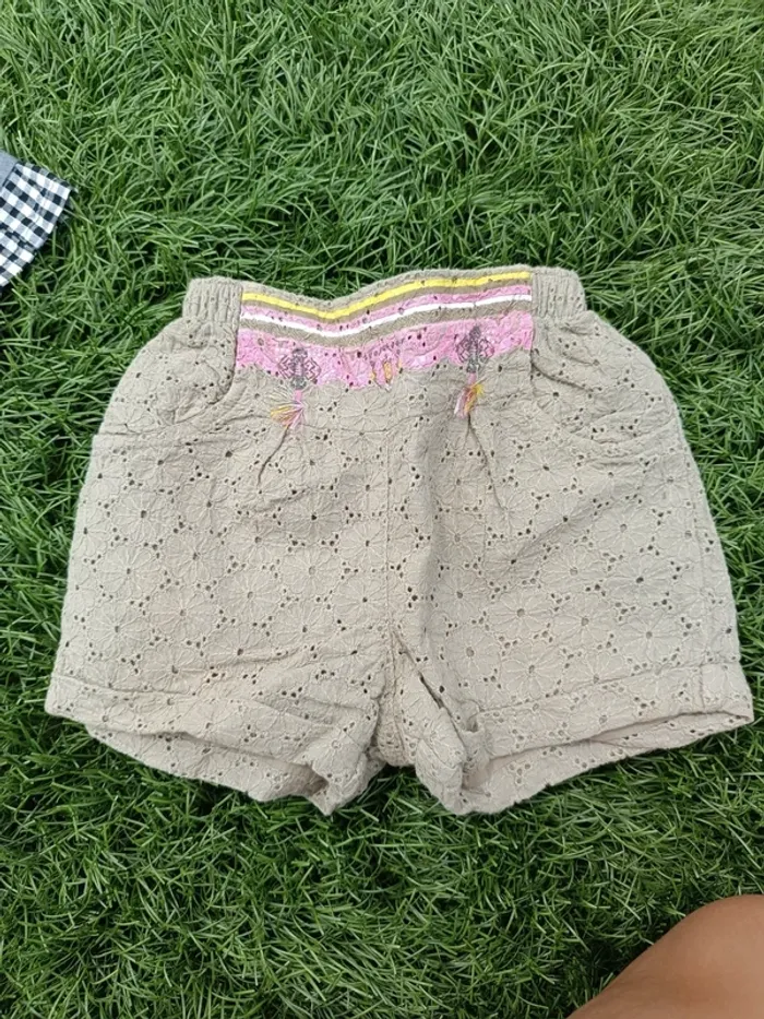 Short 6 mois