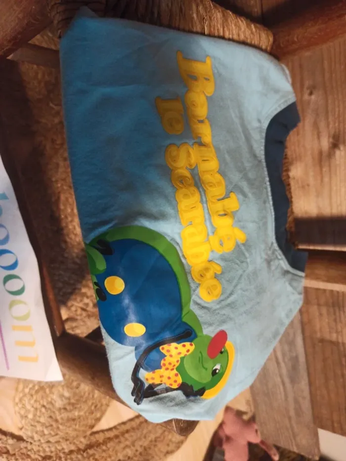 Tee shirt Les drôles de petites bêtes Barnabé le scarabée 6 ans tbe - photo numéro 4