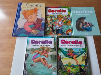Lot de 5 livres Coralie, Martine et Camille